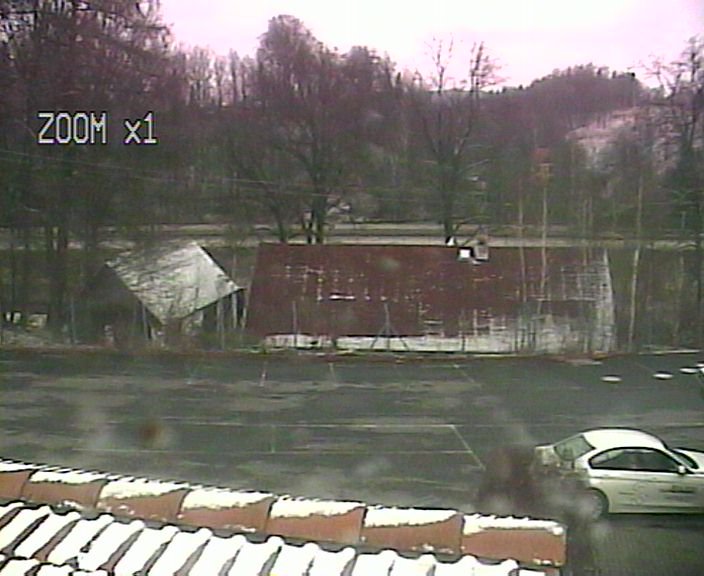 Záběr z webcam Golf Club Liberec na parkoviště